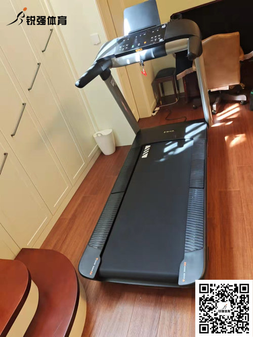 米兰·(milan)中国官方网站體育濟南省體旗艦店客戶(hù)-跑步機T6700-T3